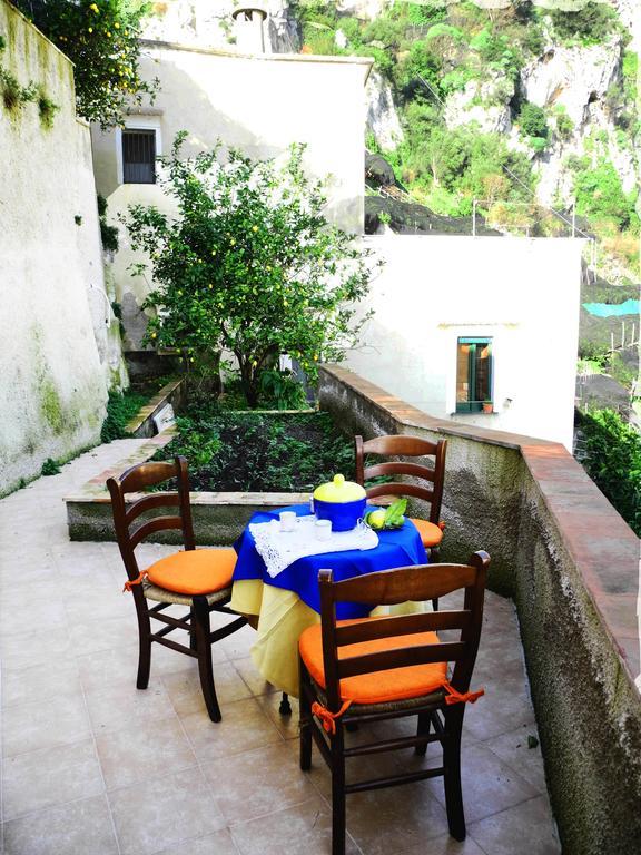 Ferienwohnung Amalfi Antica Atrani Exterior foto